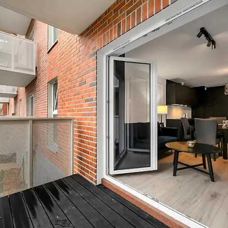 Apartment Lumina Bright Apart Park Stefana Skrzywana